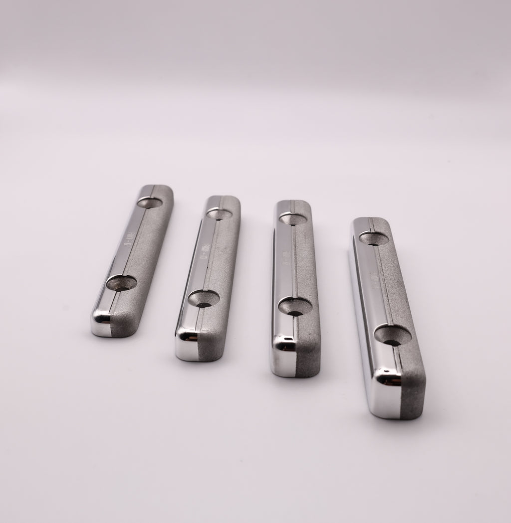 Foxy Hold 8MM Pair